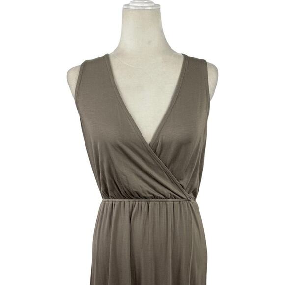 NWT Lulus Surplice Sleeveless Maxi Dress with Side Slit Cutout Back Size Small - Picture 2 of 15